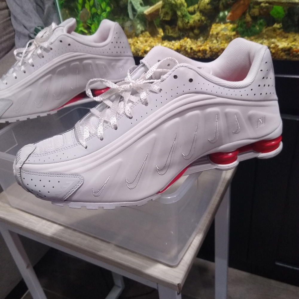 Nike reflective shox Neymar